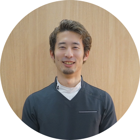 施術者 佐藤 悠二(さとう ゆうじ)